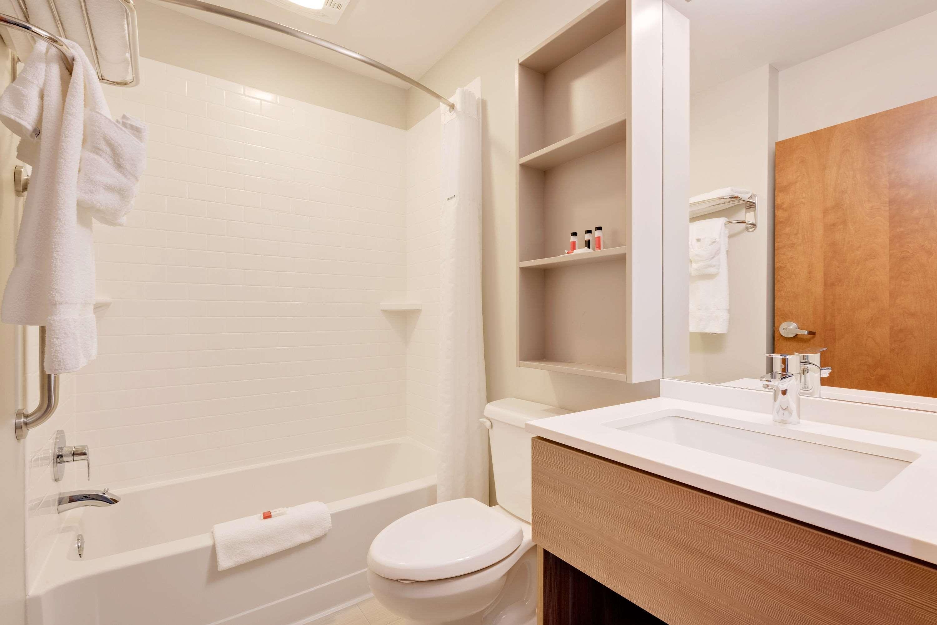 Microtel Inn & Suites By Wyndham Clarion Εξωτερικό φωτογραφία