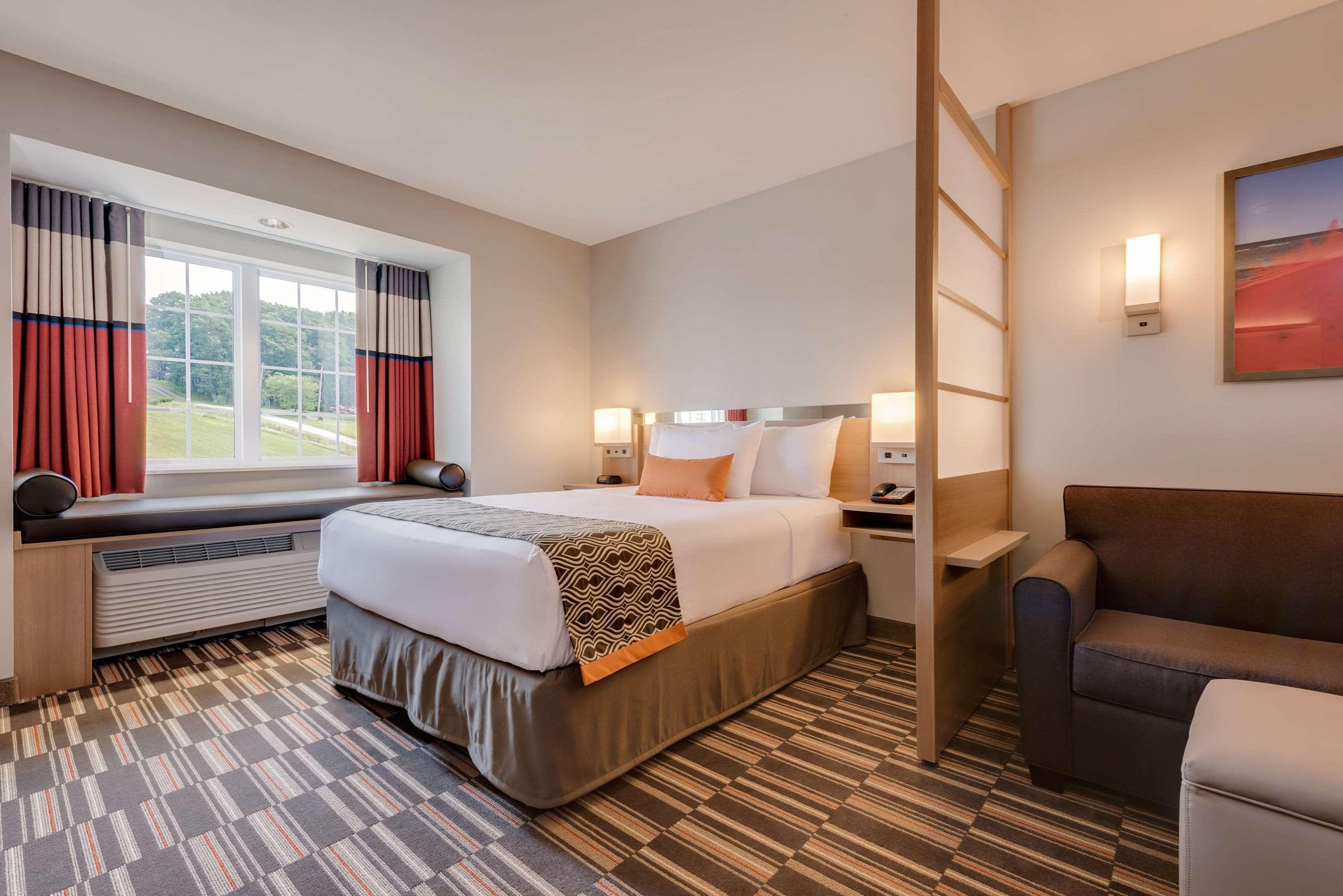 Microtel Inn & Suites By Wyndham Clarion Εξωτερικό φωτογραφία