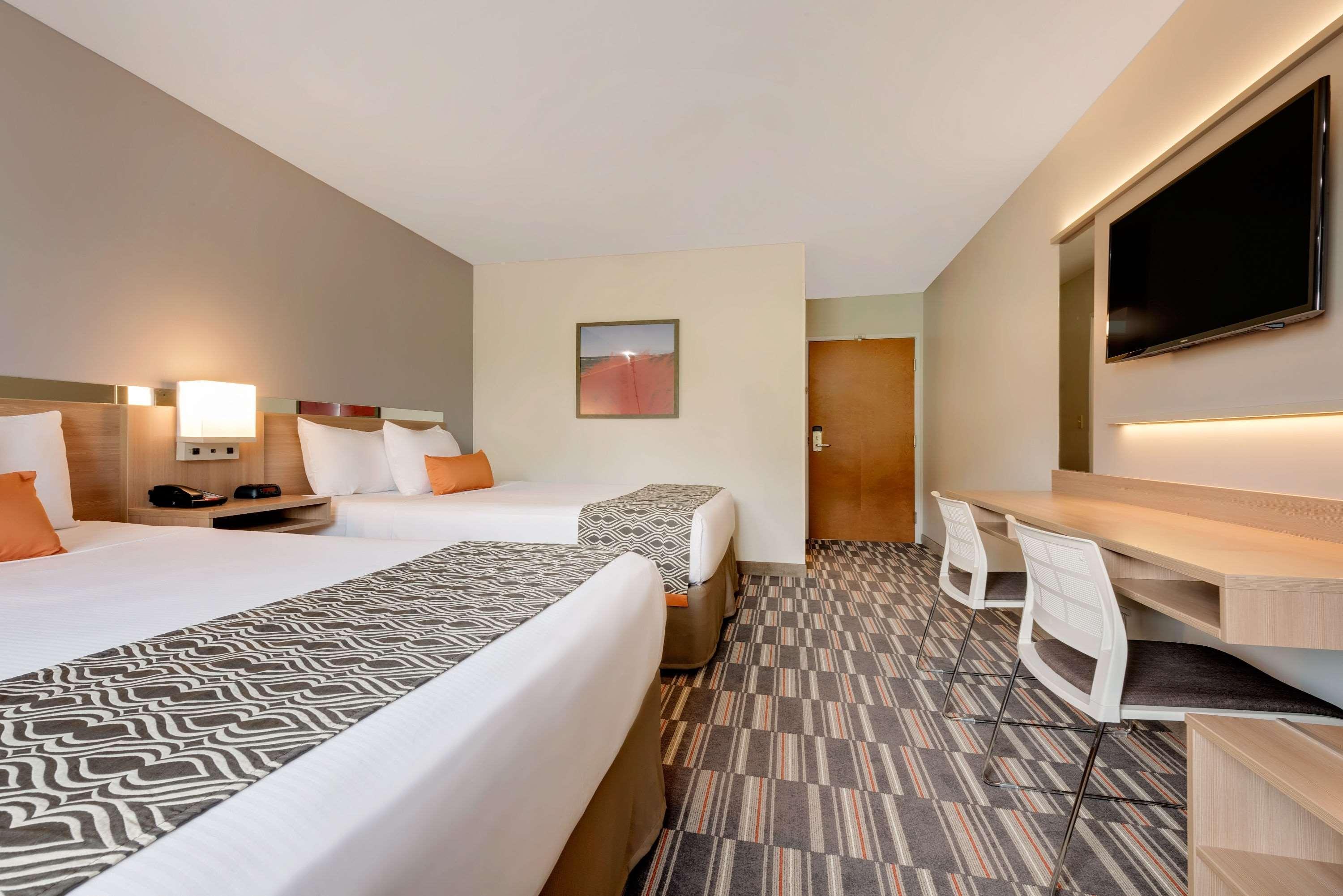 Microtel Inn & Suites By Wyndham Clarion Εξωτερικό φωτογραφία