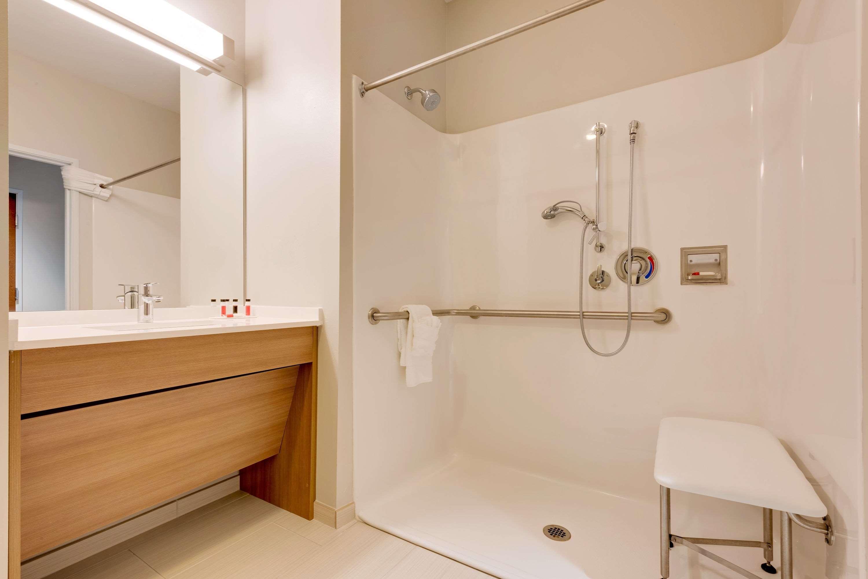 Microtel Inn & Suites By Wyndham Clarion Εξωτερικό φωτογραφία