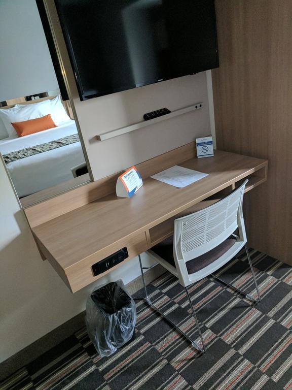 Microtel Inn & Suites By Wyndham Clarion Εξωτερικό φωτογραφία