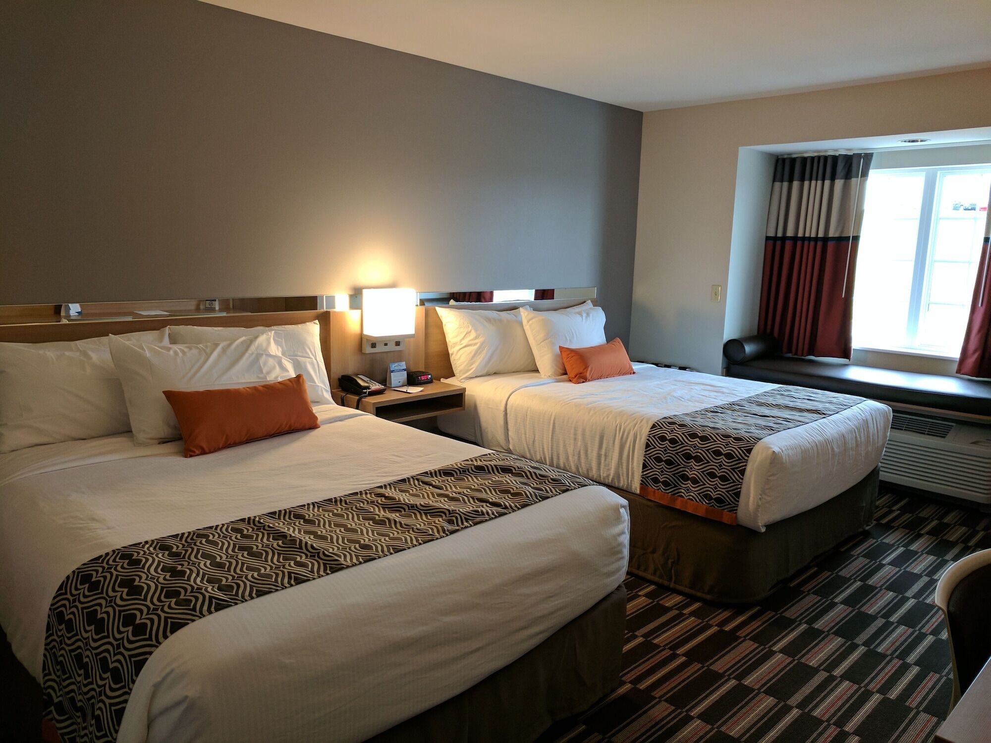 Microtel Inn & Suites By Wyndham Clarion Εξωτερικό φωτογραφία